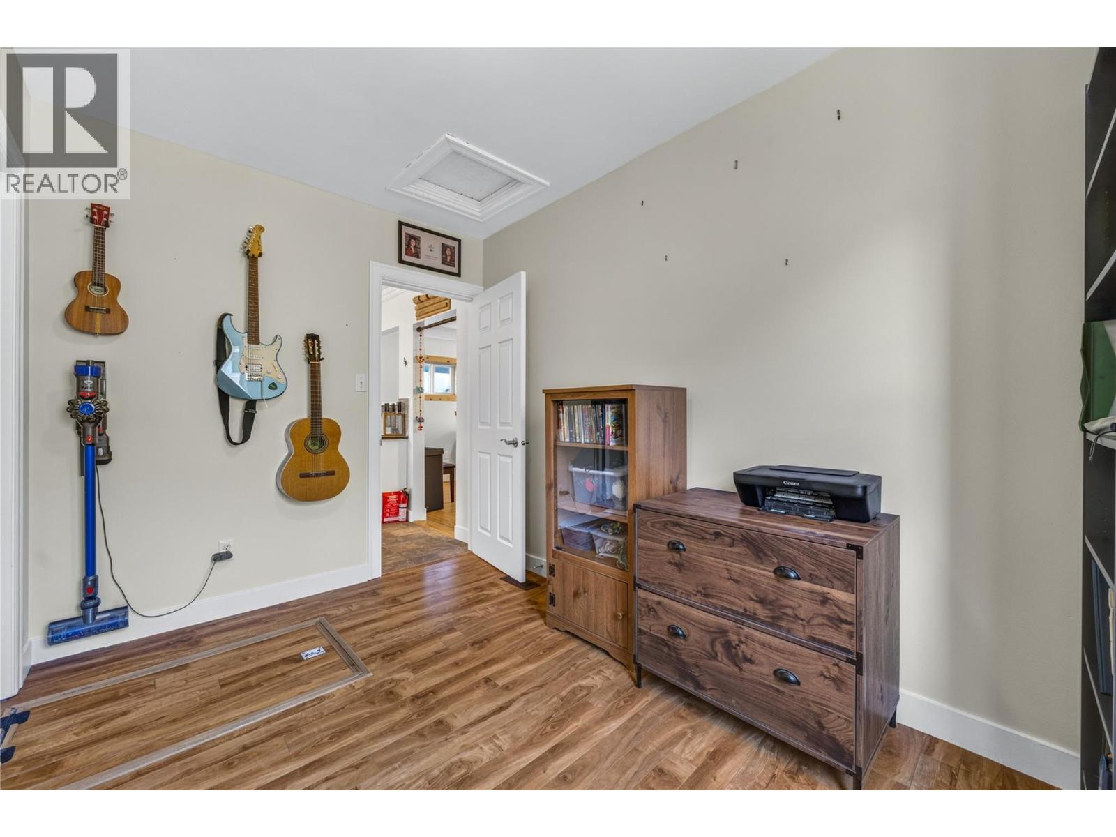 543 Burns Street, Penticton, British Columbia  V2A 4W9 - Photo 25 - 10392446