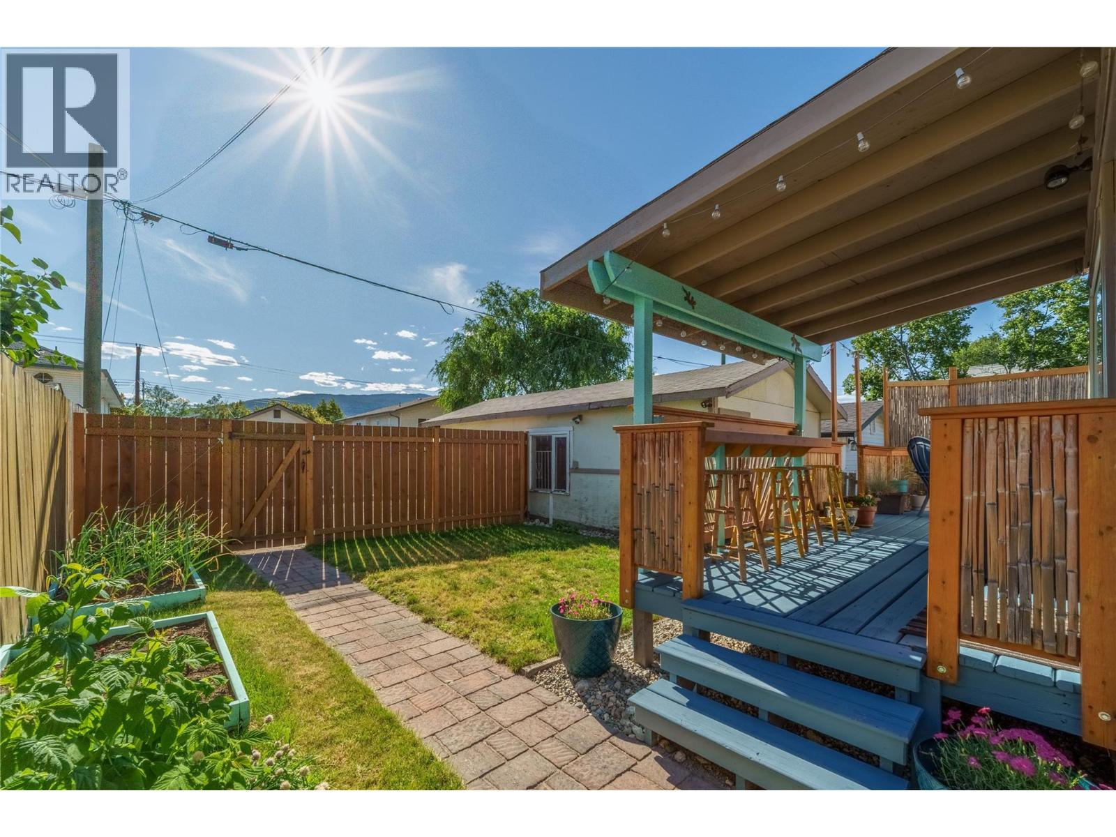 543 Burns Street, Penticton, British Columbia  V2A 4W9 - Photo 32 - 10392446