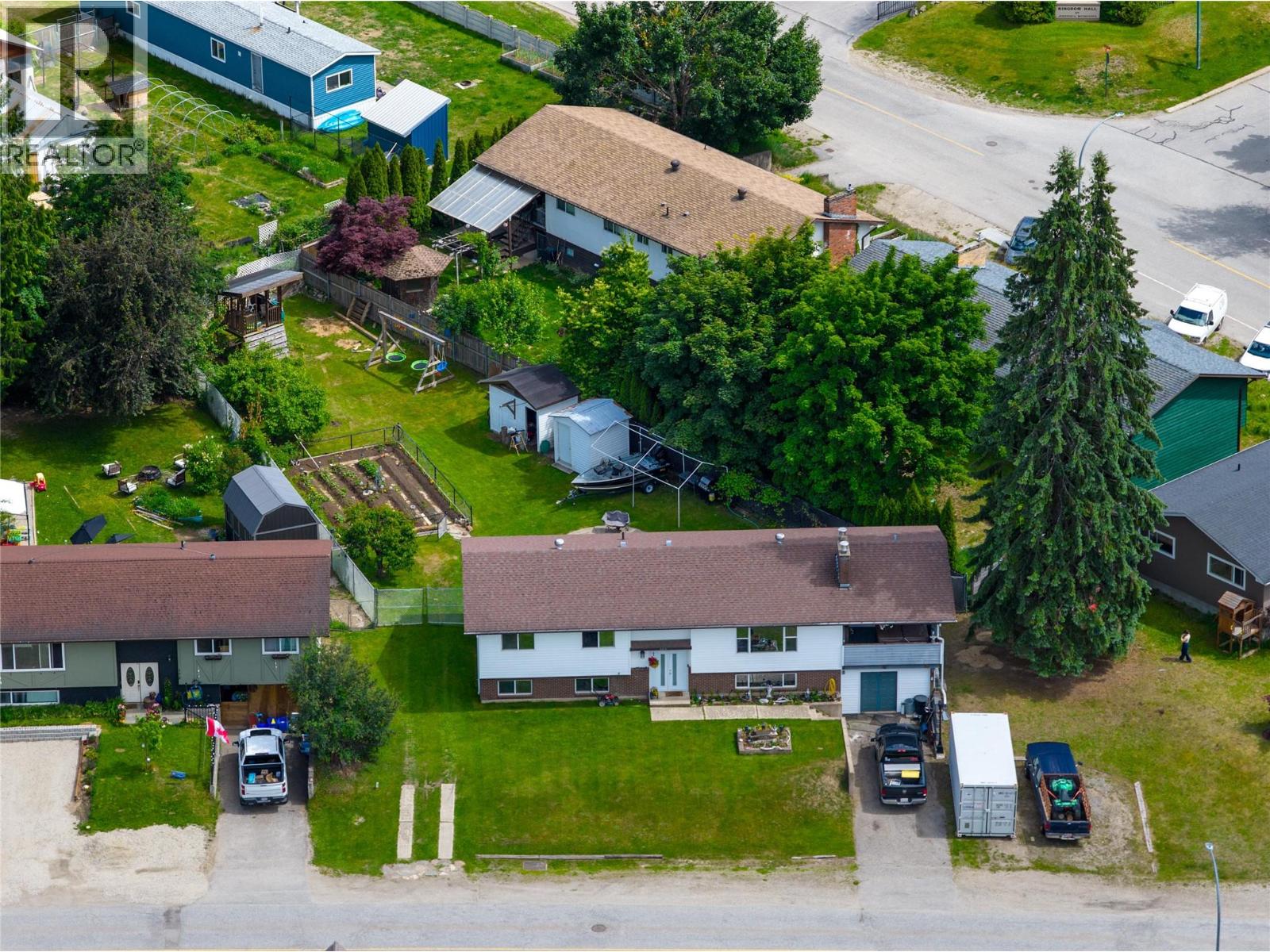 162 Pearkes Drive, Revelstoke, British Columbia  V0E 2S0 - Photo 48 - 10392178