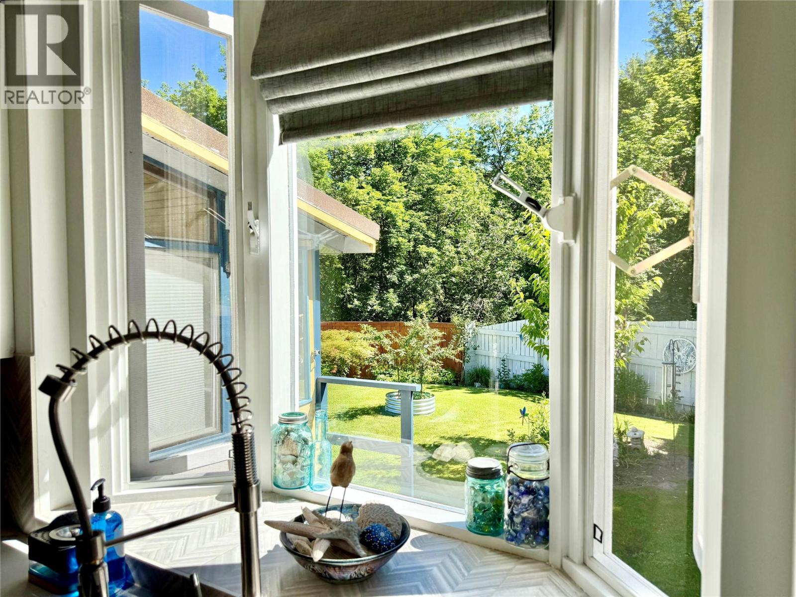 825 Central Avenue, Grand Forks, British Columbia  V0H 1H0 - Photo 13 - 10392267