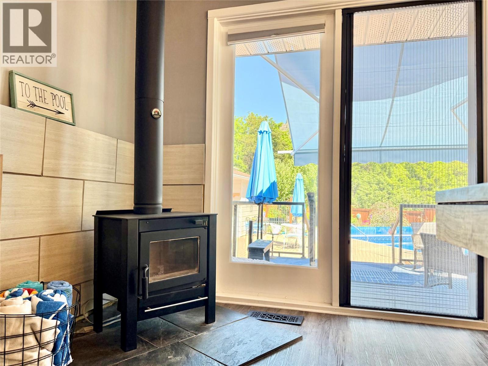 825 Central Avenue, Grand Forks, British Columbia  V0H 1H0 - Photo 19 - 10392267