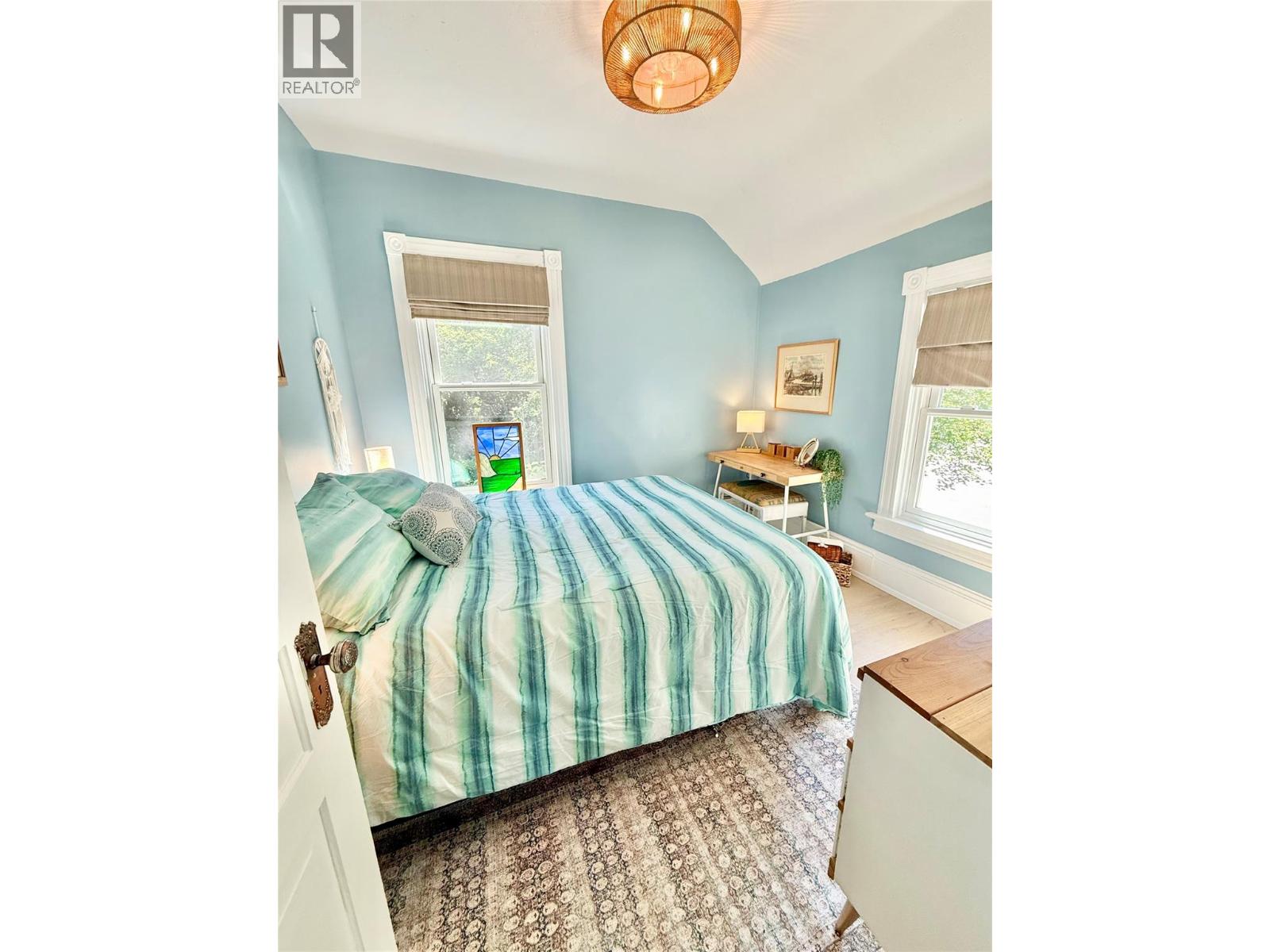 825 Central Avenue, Grand Forks, British Columbia  V0H 1H0 - Photo 29 - 10392267