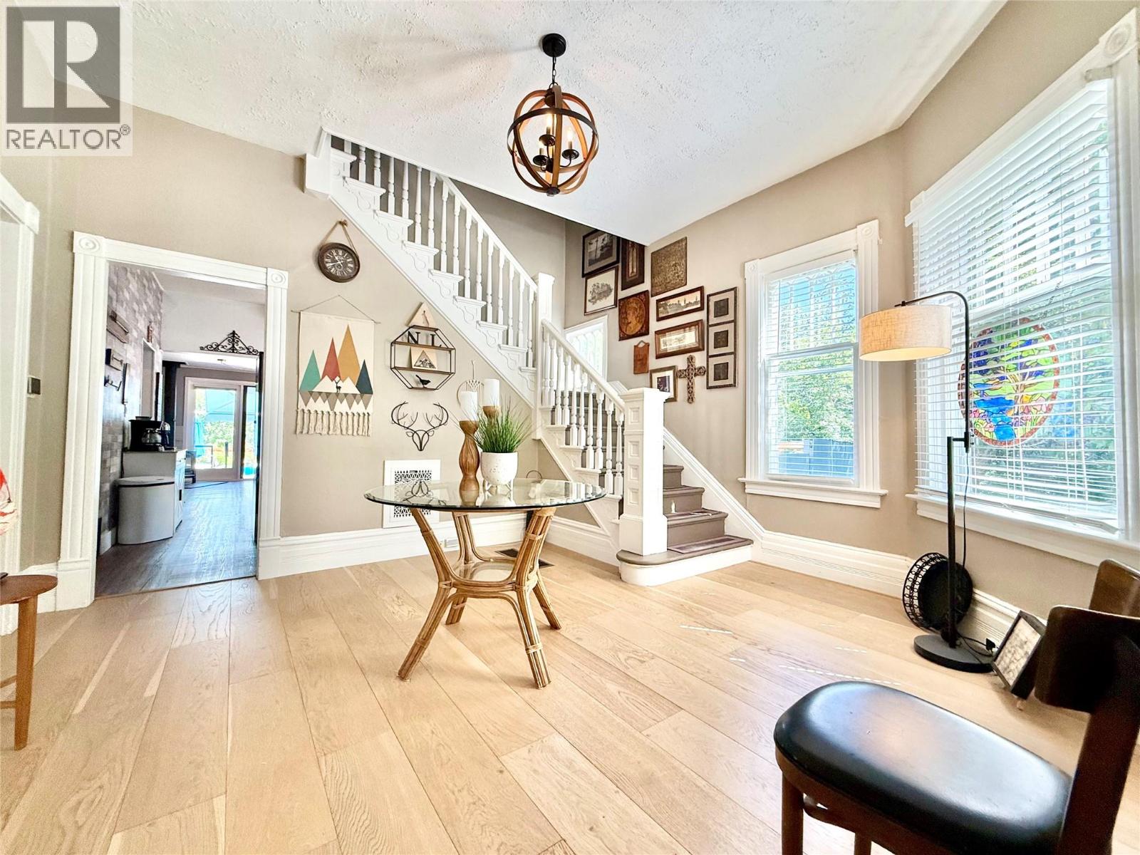 825 Central Avenue, Grand Forks, British Columbia  V0H 1H0 - Photo 3 - 10392267