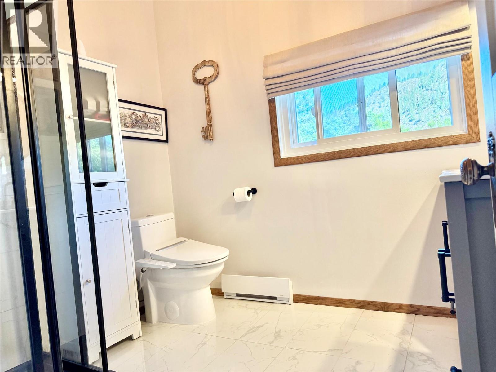 825 Central Avenue, Grand Forks, British Columbia  V0H 1H0 - Photo 36 - 10392267