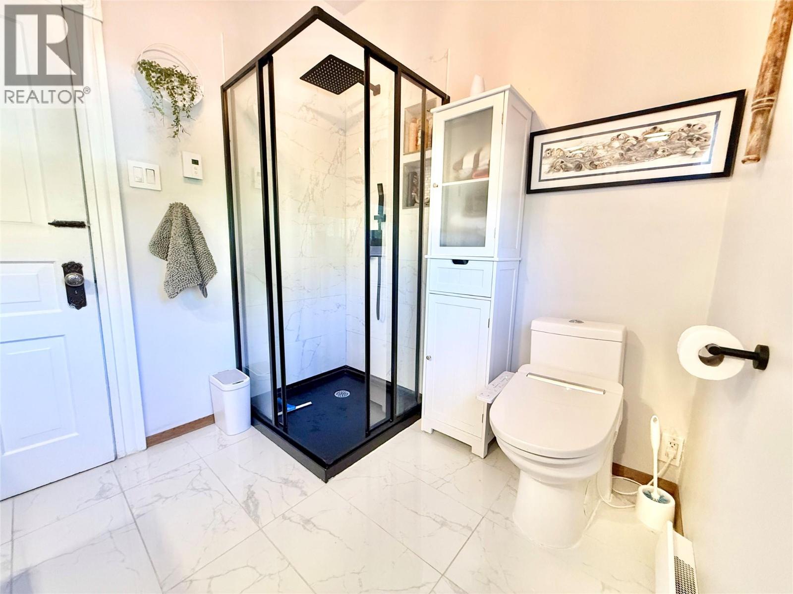 825 Central Avenue, Grand Forks, British Columbia  V0H 1H0 - Photo 37 - 10392267
