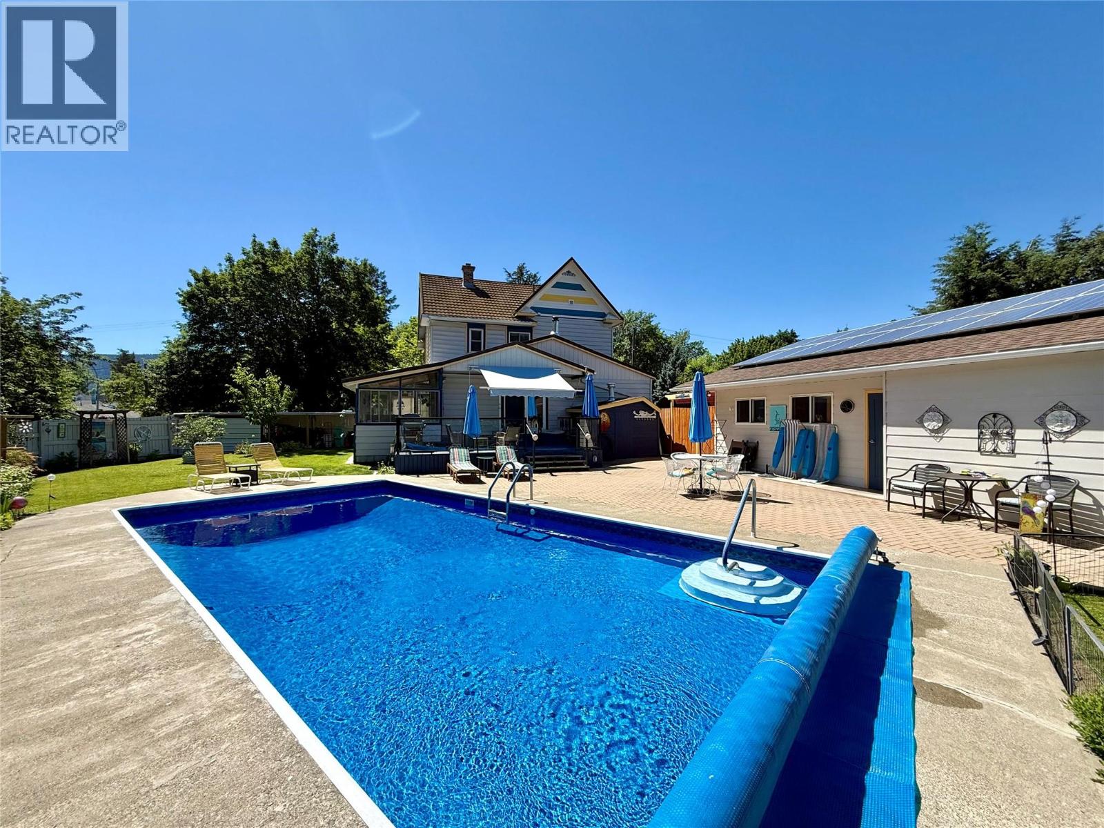 825 Central Avenue, Grand Forks, British Columbia  V0H 1H0 - Photo 42 - 10392267