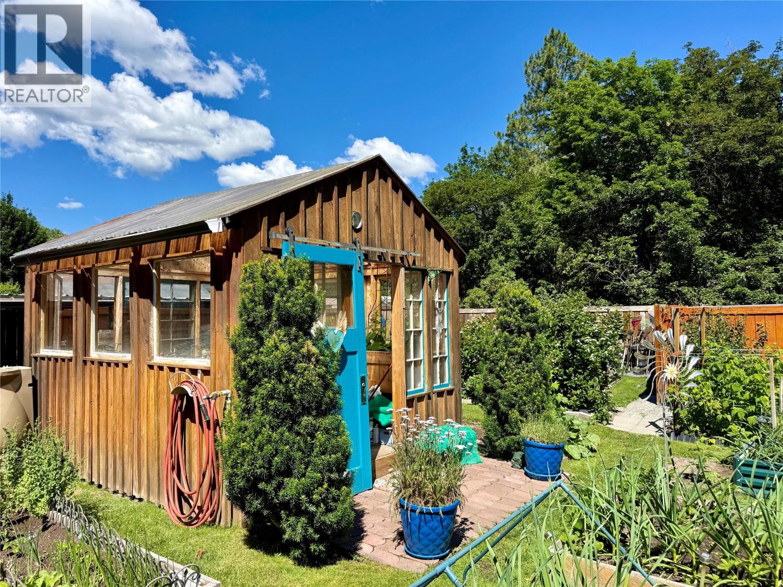 825 Central Avenue, Grand Forks, British Columbia  V0H 1H0 - Photo 60 - 10392267
