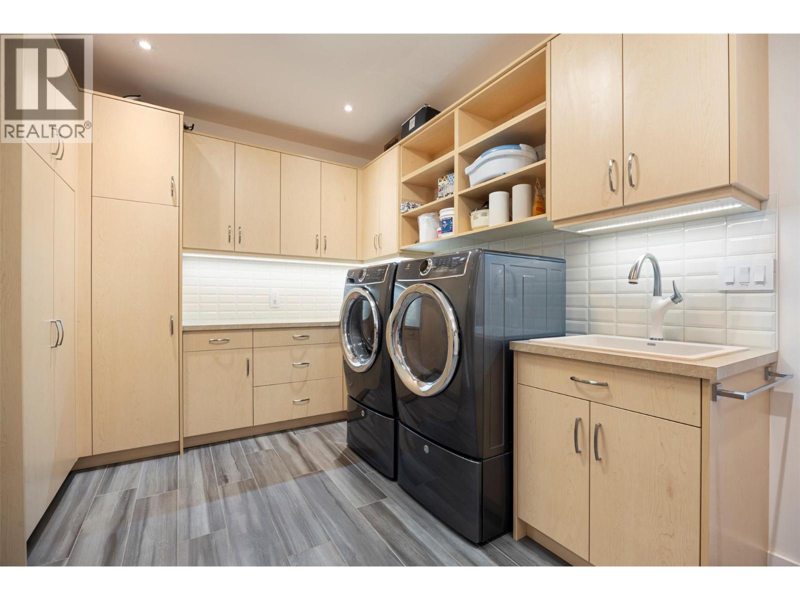 704 Stonor Street, Summerland, British Columbia  V0H 1Z9 - Photo 43 - 10392337