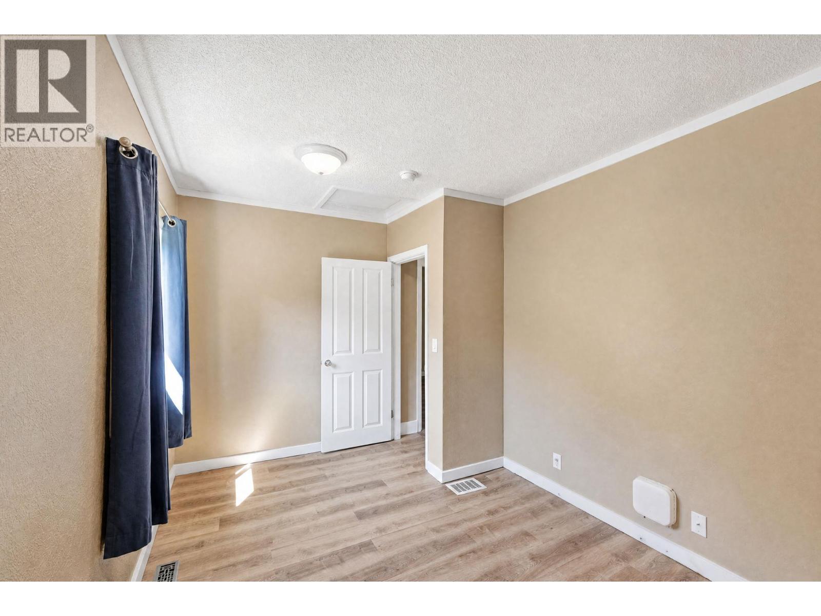 402 Truro Street, Penticton, British Columbia  V2A 4C7 - Photo 21 - 10392483