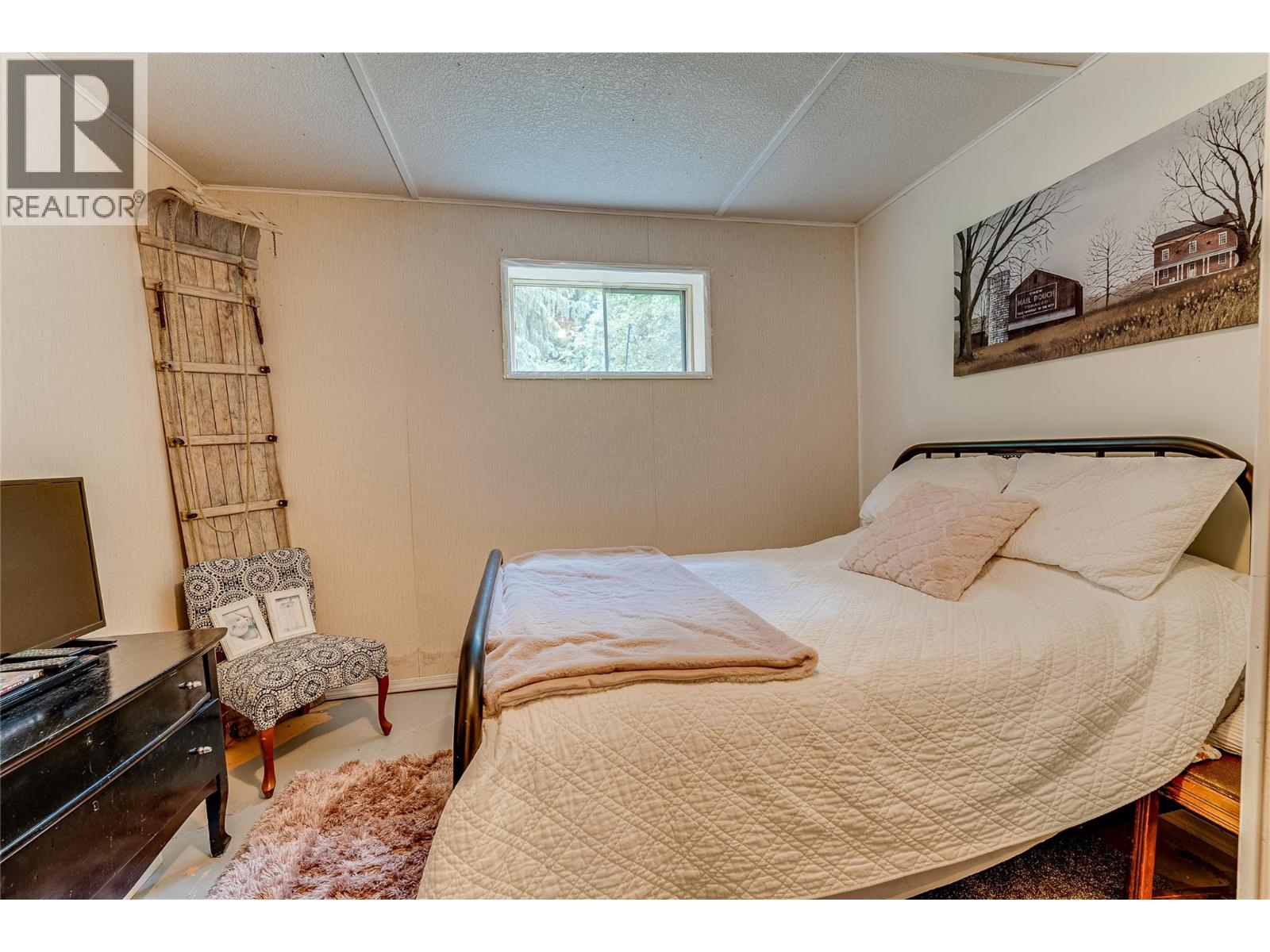 1206 Highway 6 Highway, Cherryville, British Columbia  V0E 2G1 - Photo 26 - 10392358