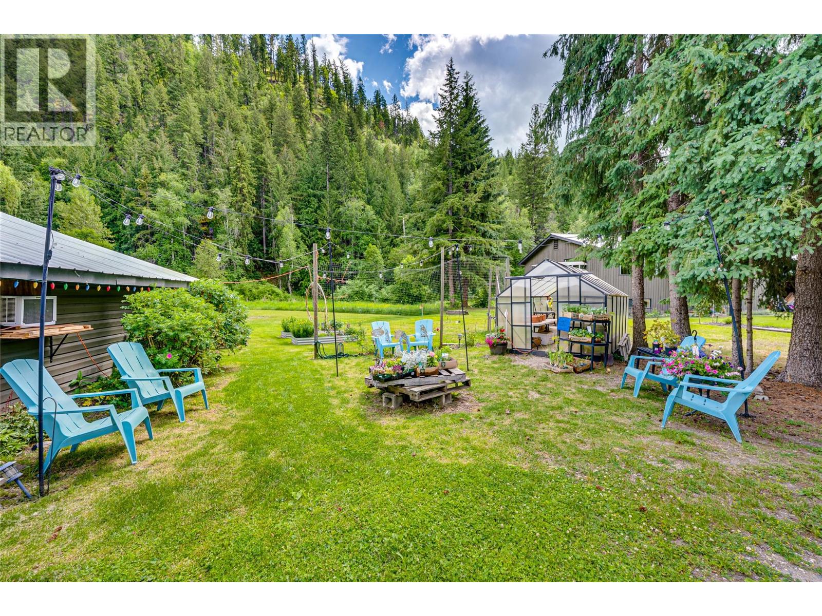 1206 Highway 6 Highway, Cherryville, British Columbia  V0E 2G1 - Photo 57 - 10392358
