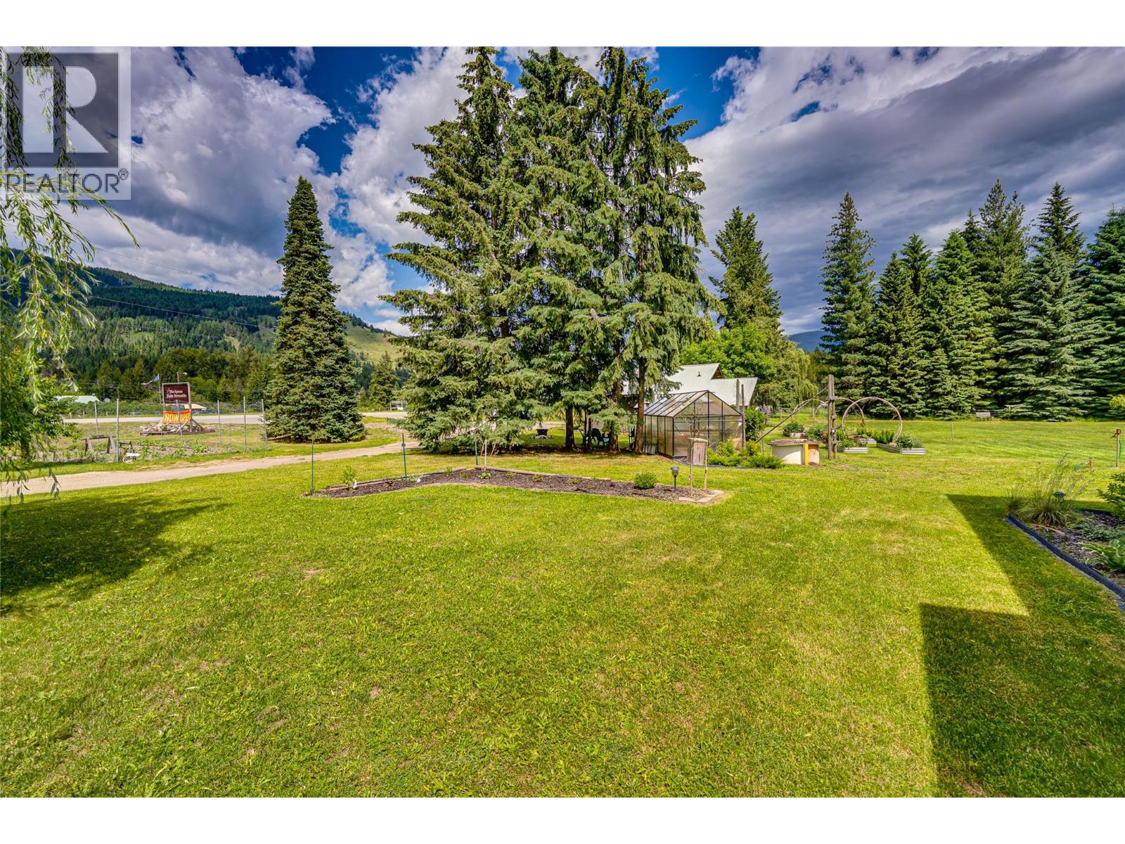 1206 Highway 6 Highway, Cherryville, British Columbia  V0E 2G1 - Photo 62 - 10392358