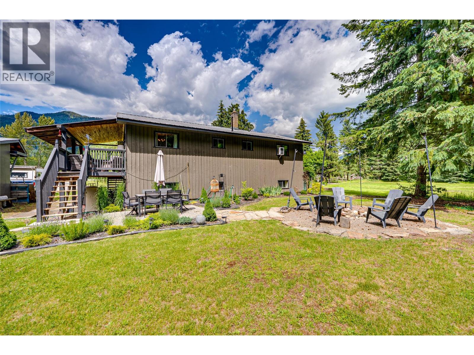1206 Highway 6 Highway, Cherryville, British Columbia  V0E 2G1 - Photo 70 - 10392358