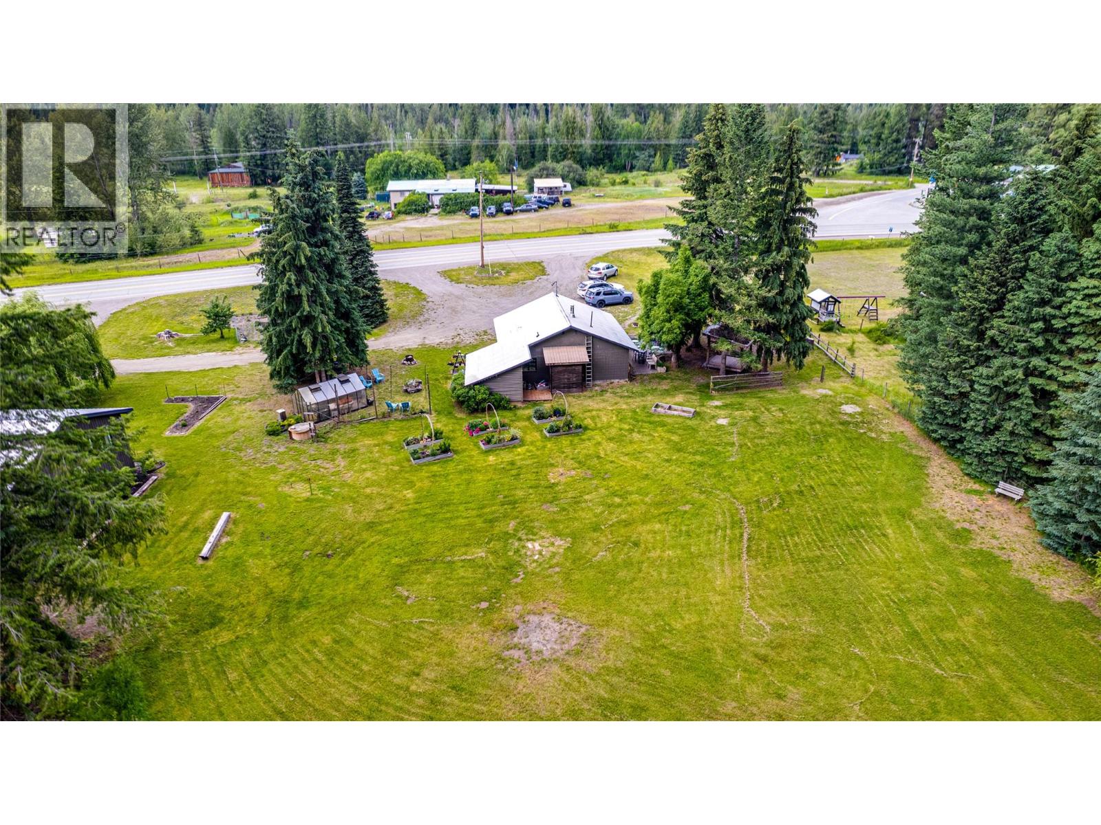 1206 Highway 6 Highway, Cherryville, British Columbia  V0E 2G1 - Photo 83 - 10392358