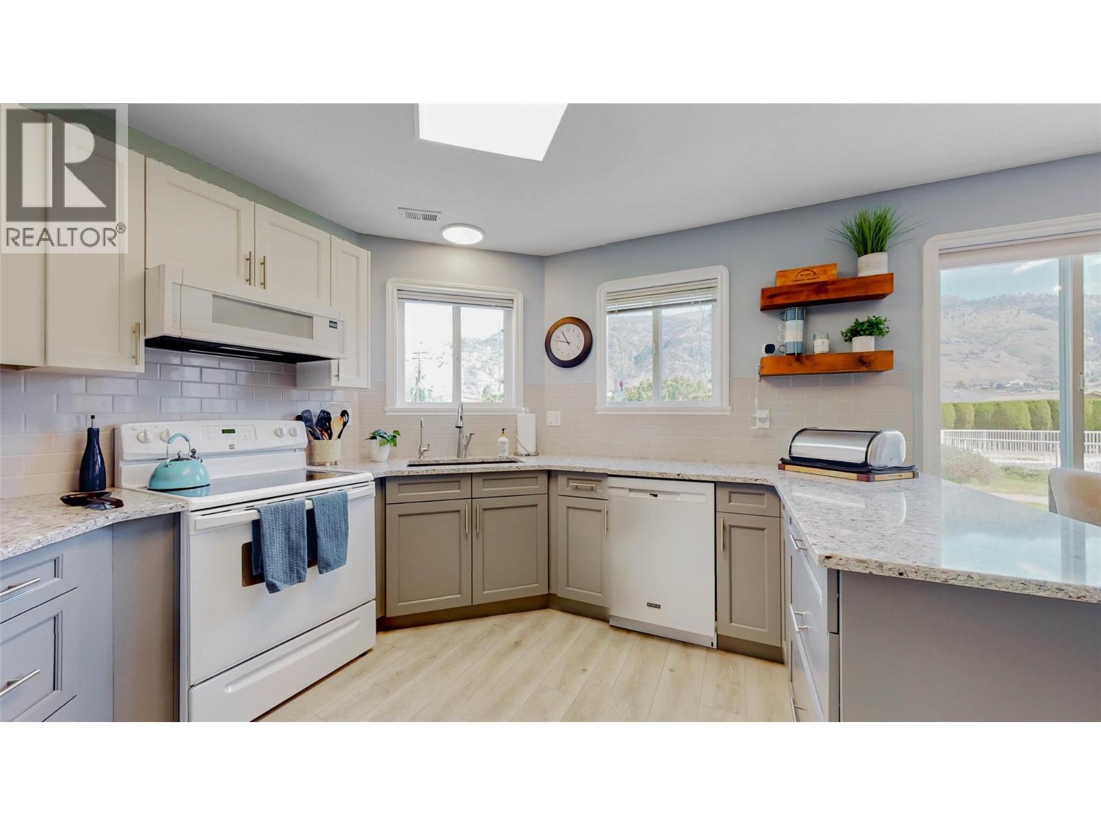 6805 Cottonwood Drive Unit# 105, Osoyoos, British Columbia  V0H 1V3 - Photo 11 - 10392456