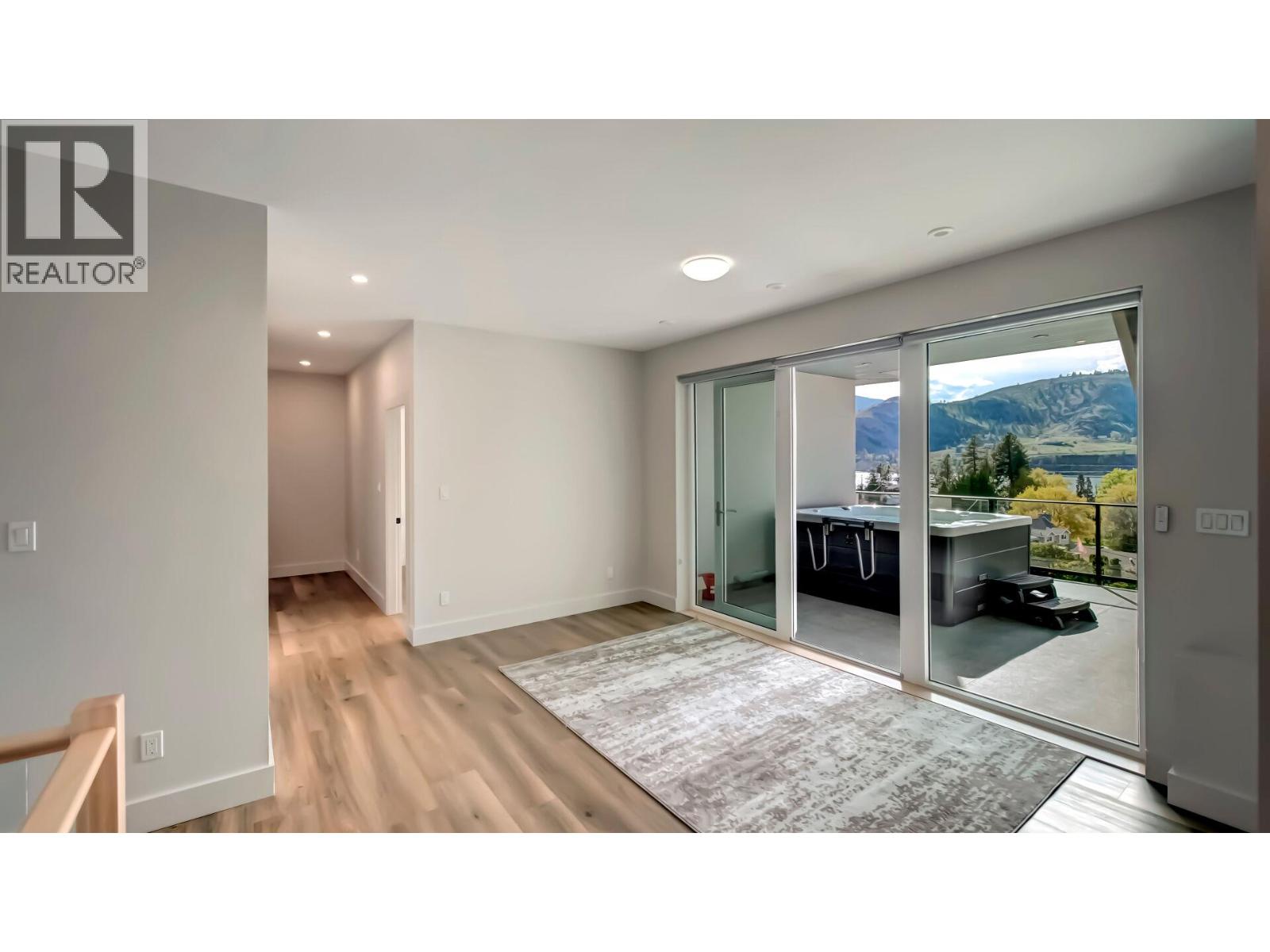 110 Eastside Road, Okanagan Falls, British Columbia  V0H 1R5 - Photo 20 - 10392297