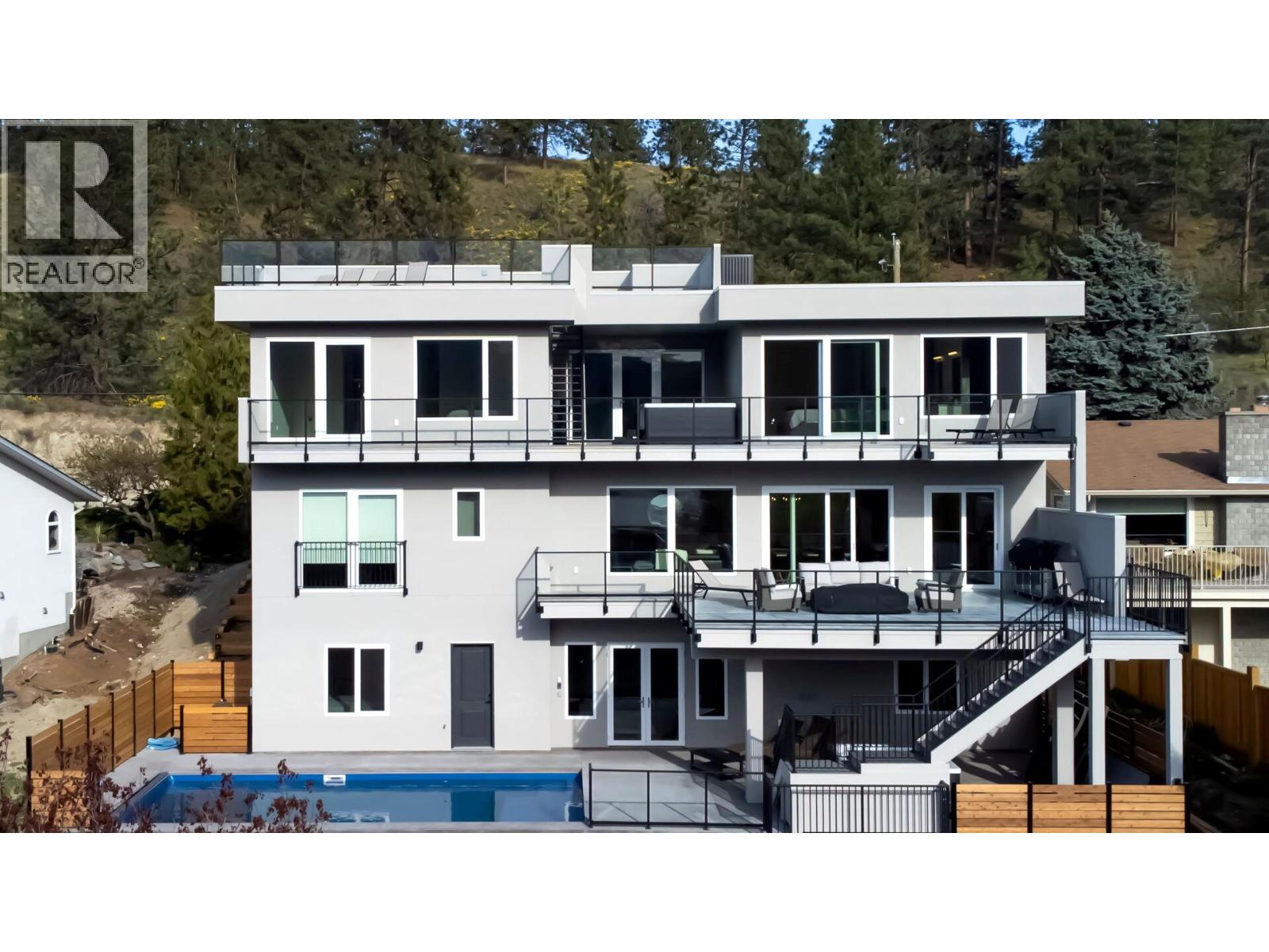 110 Eastside Road, Okanagan Falls, British Columbia  V0H 1R5 - Photo 5 - 10392297