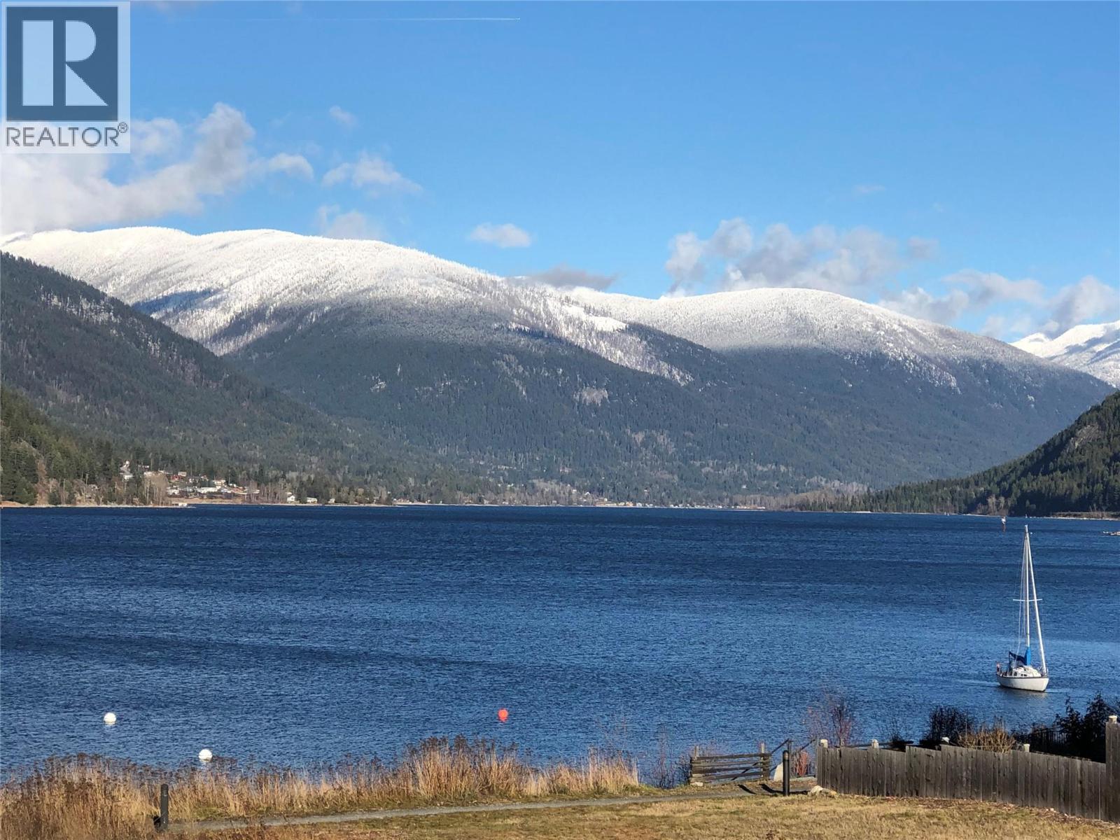 1013 Sproat Drive, Nelson, British Columbia  V1L 7B7 - Photo 2 - 10390089