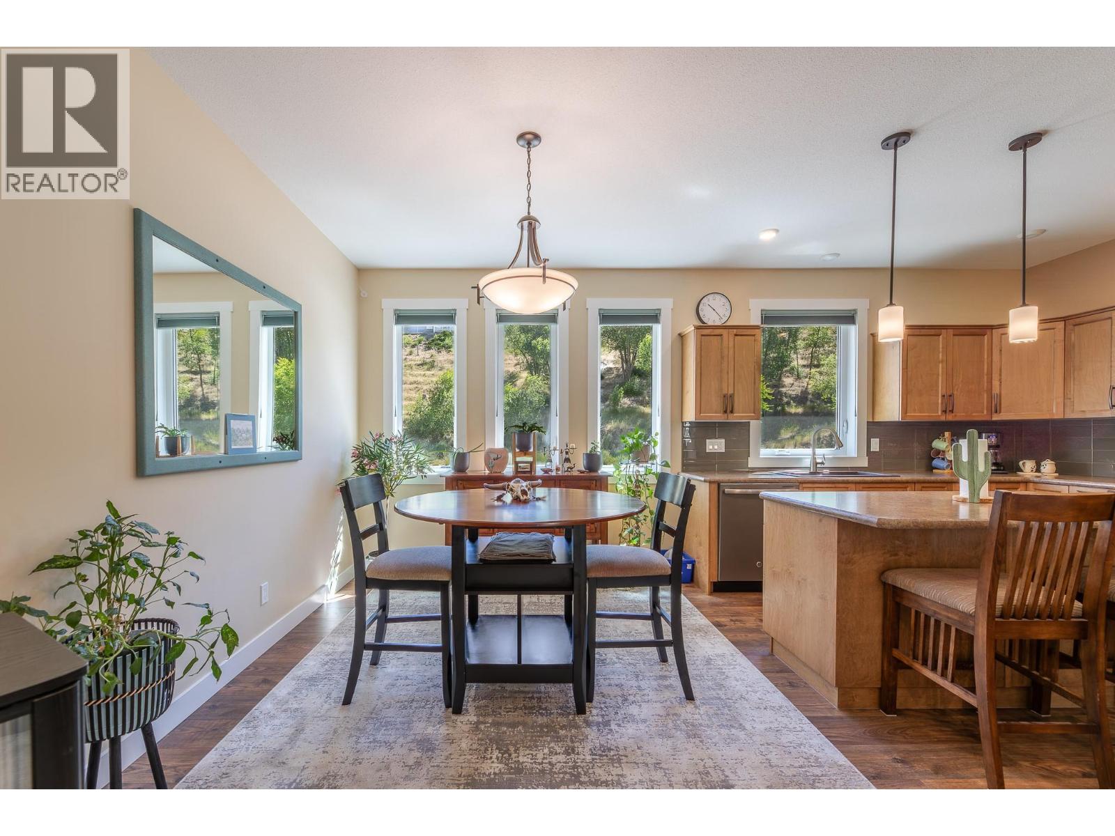 6602 Oxbow Crescent, Oliver, British Columbia  V0H 1T4 - Photo 9 - 10392435