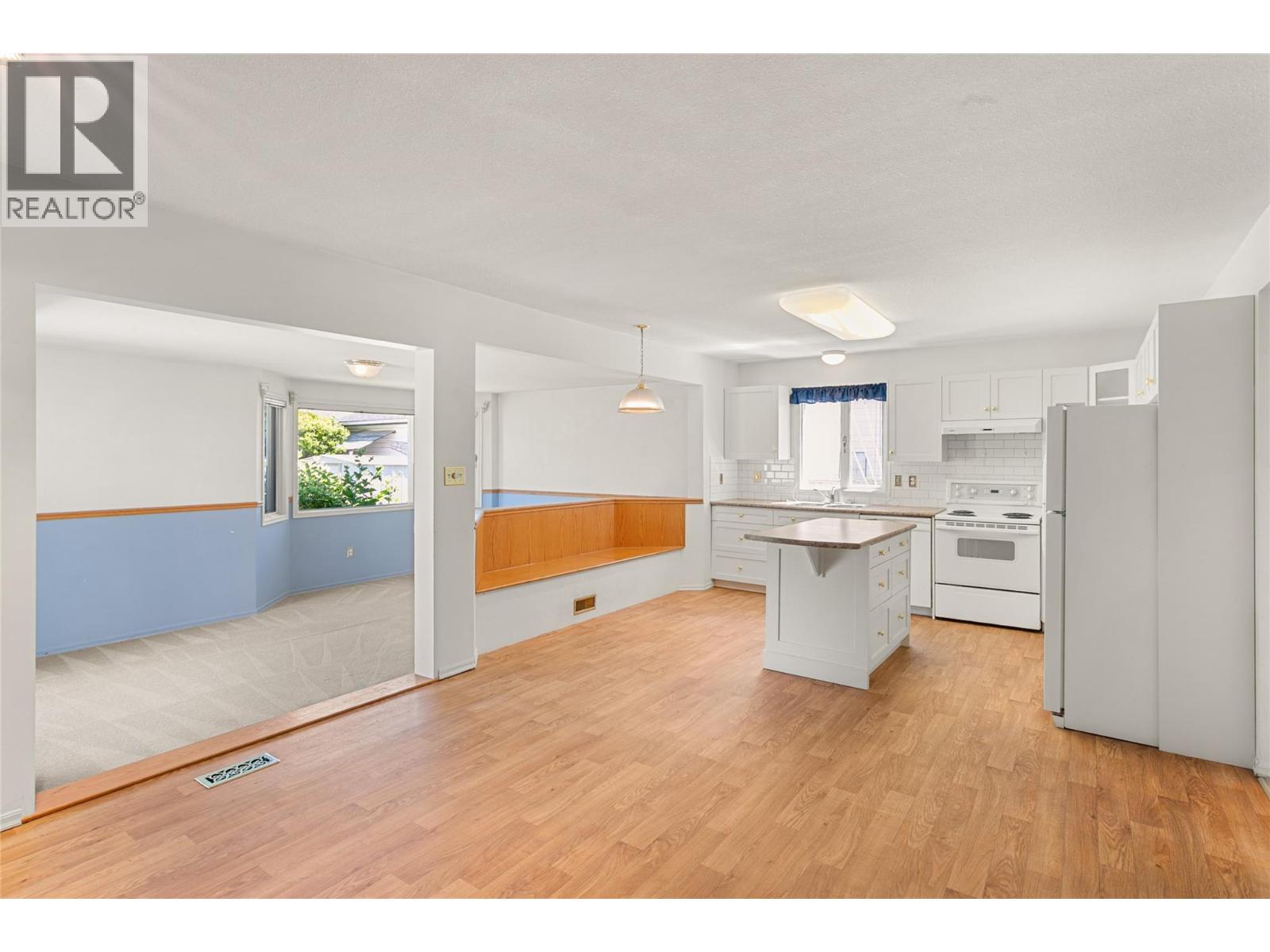 2545 Wyatt Road, Kelowna, British Columbia  V1Y 8W7 - Photo 12 - 10392314