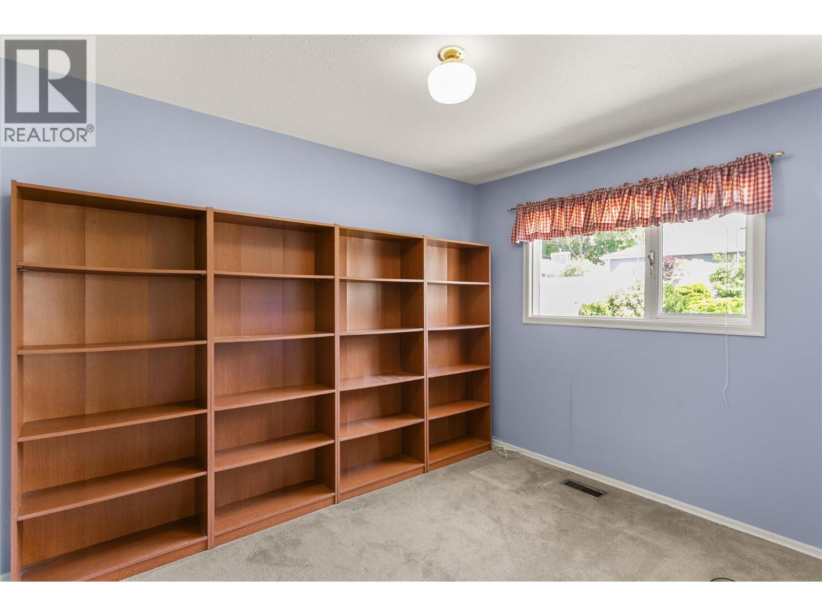 2545 Wyatt Road, Kelowna, British Columbia  V1Y 8W7 - Photo 19 - 10392314