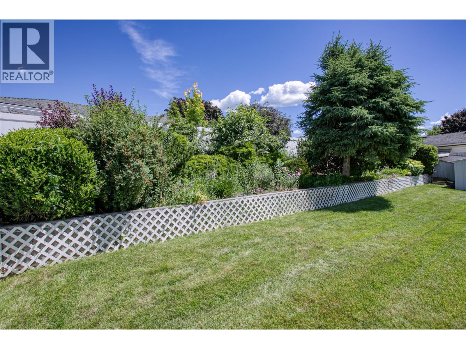 2545 Wyatt Road, Kelowna, British Columbia  V1Y 8W7 - Photo 34 - 10392314