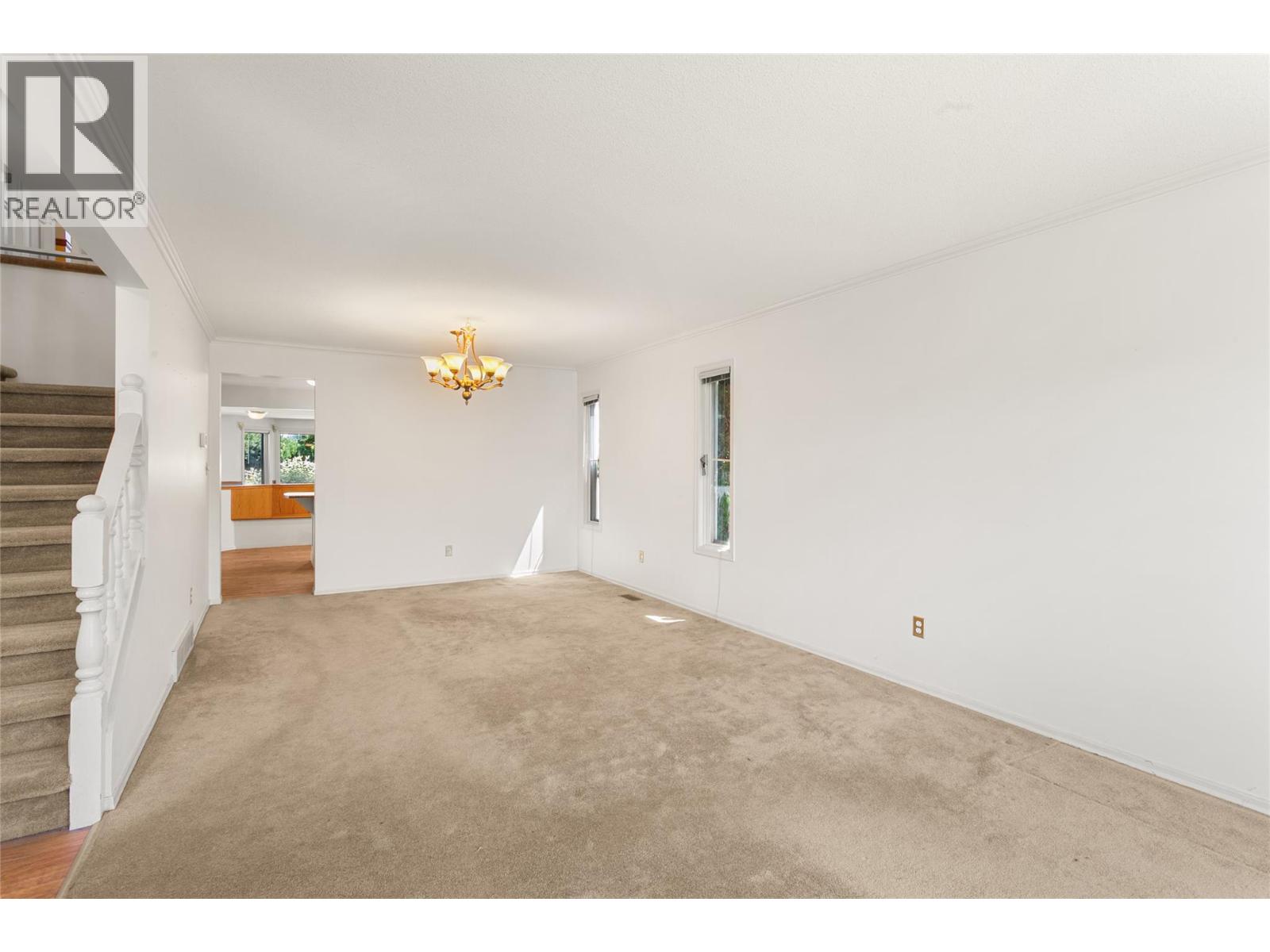 2545 Wyatt Road, Kelowna, British Columbia  V1Y 8W7 - Photo 7 - 10392314
