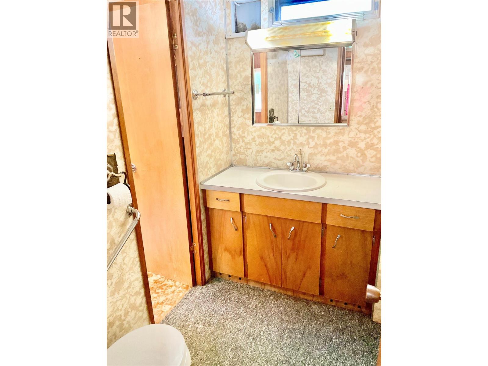 455 1st Street Unit# 13, Greenwood, British Columbia  V0H 1J0 - Photo 14 - 10392542