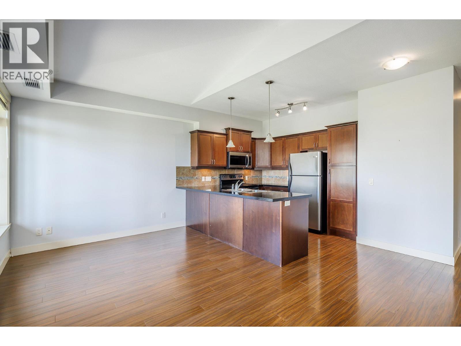 3533 Carrington Road Unit# 406, West Kelowna, British Columbia  V4T 2X9 - Photo 6 - 10392254