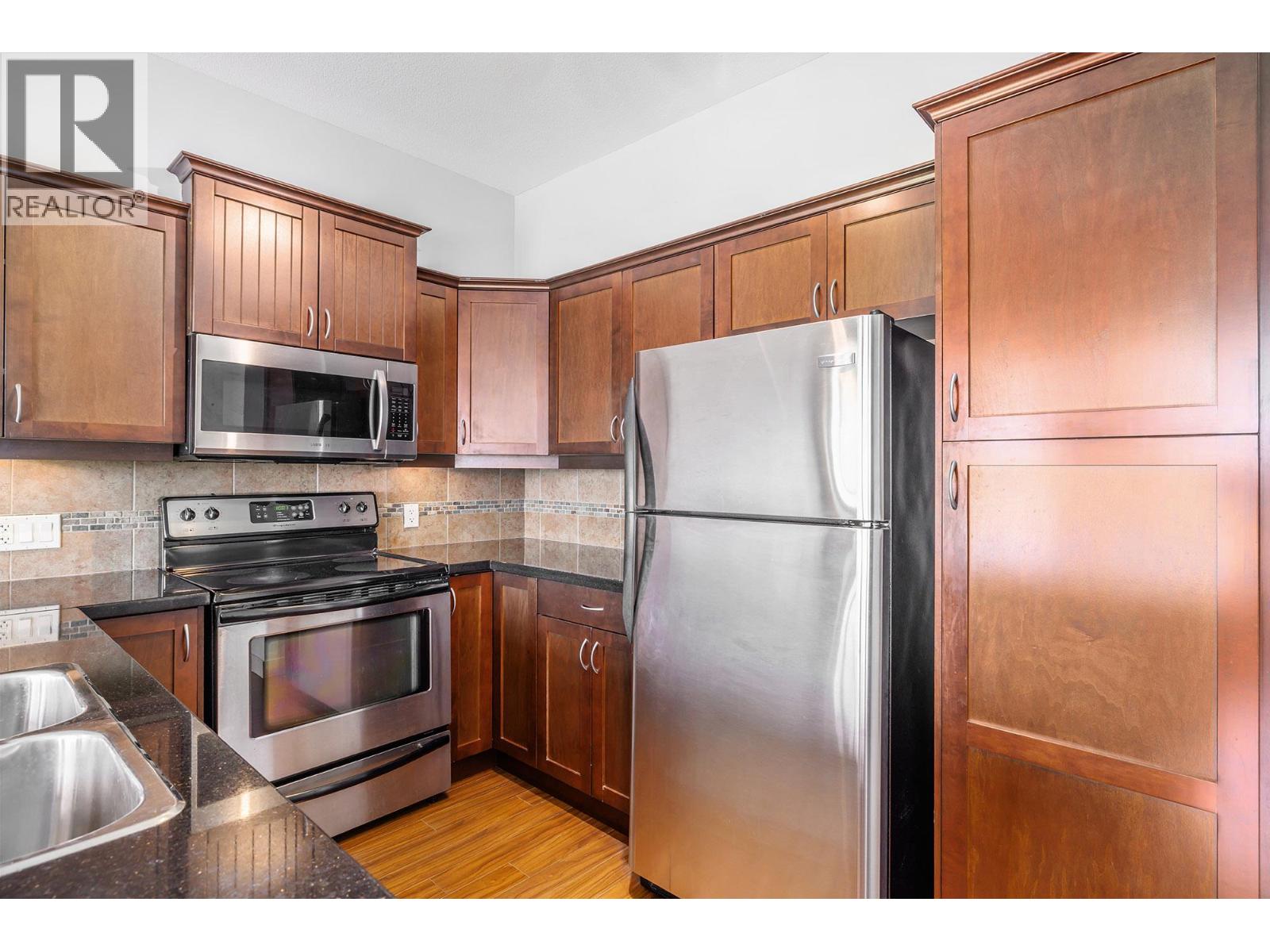 3533 Carrington Road Unit# 406, West Kelowna, British Columbia  V4T 2X9 - Photo 7 - 10392254