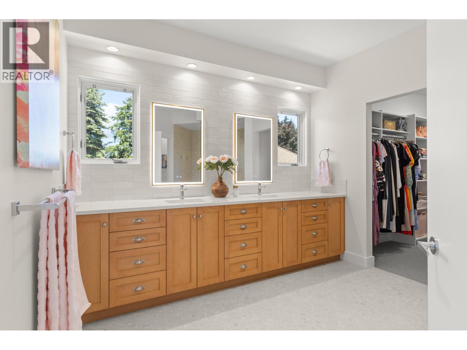 4558 Walker Road, Kelowna, British Columbia  V1W 3C7 - Photo 64 - 10391519