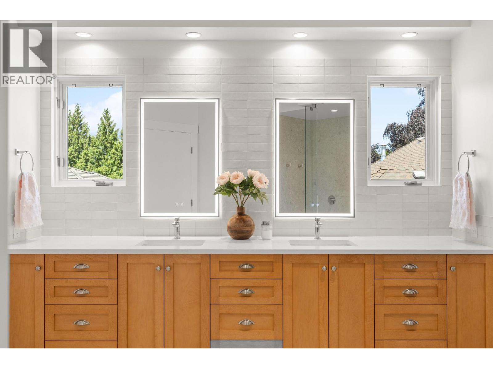 4558 Walker Road, Kelowna, British Columbia  V1W 3C7 - Photo 66 - 10391519