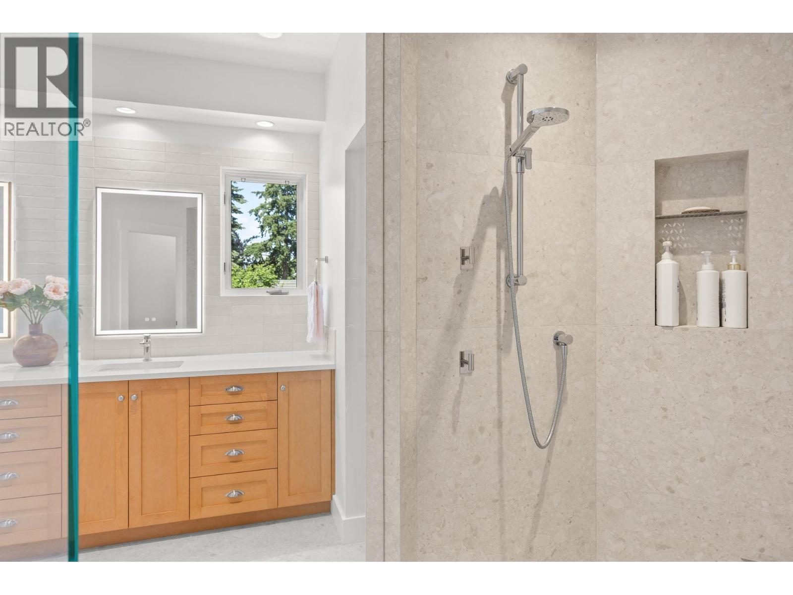 4558 Walker Road, Kelowna, British Columbia  V1W 3C7 - Photo 68 - 10391519