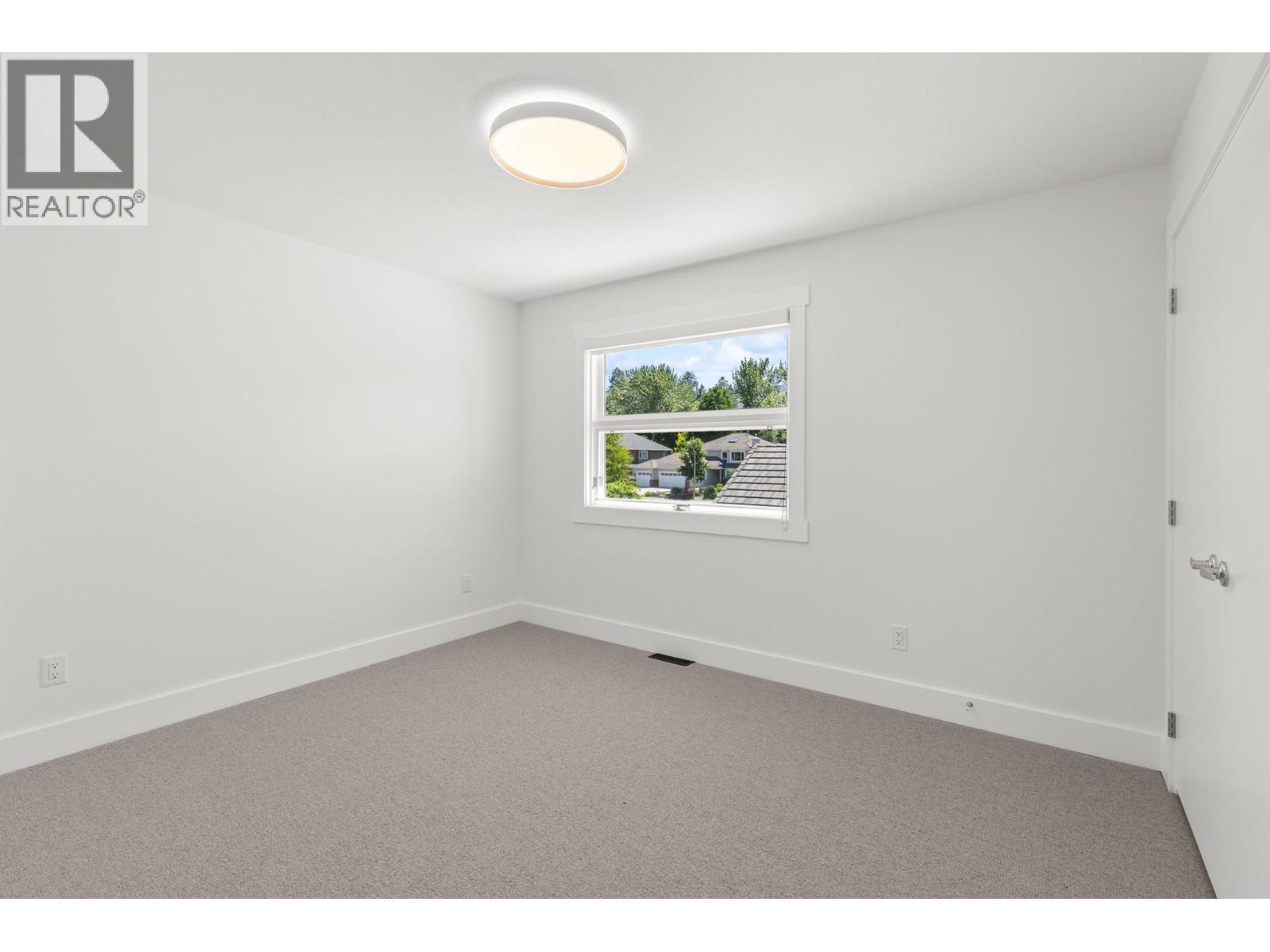 4558 Walker Road, Kelowna, British Columbia  V1W 3C7 - Photo 72 - 10391519