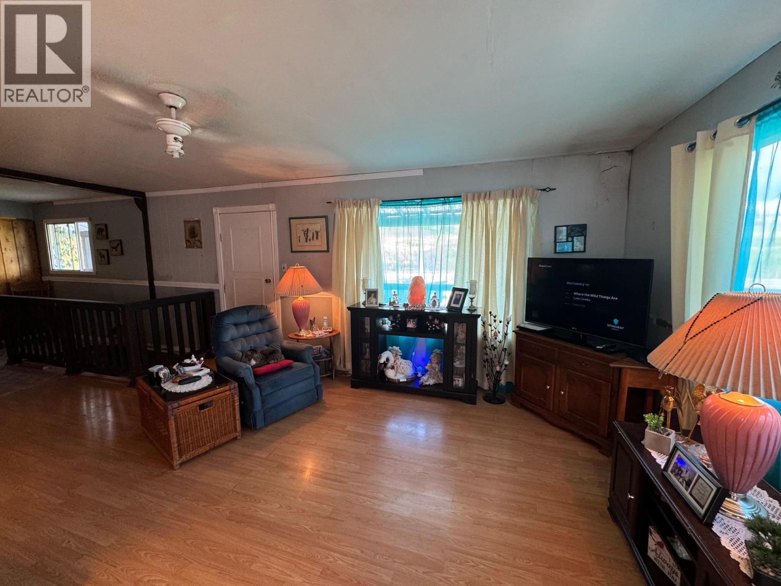 508 Harlow Moore Drive, Merritt, British Columbia  V1K 1B8 - Photo 5 - 10392592