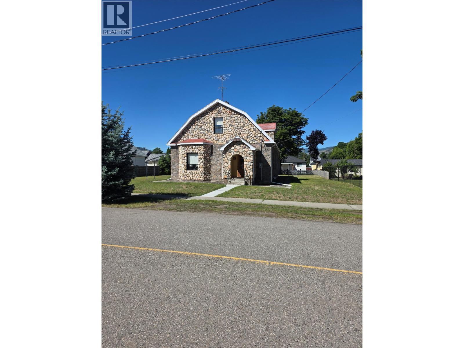 7277 8th Street, Grand Forks, British Columbia  V0H 1H0 - Photo 43 - 10392440