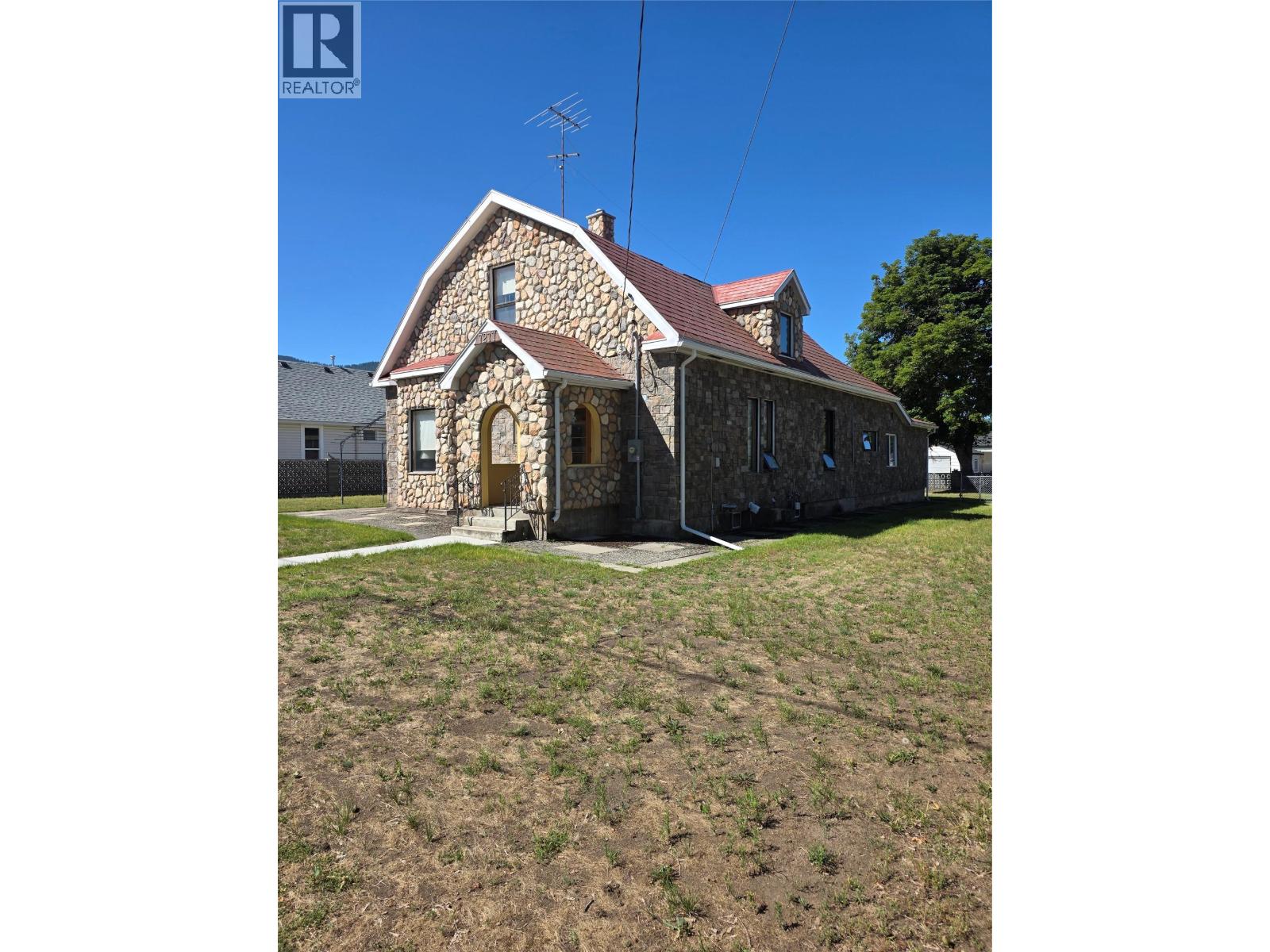 7277 8th Street, Grand Forks, British Columbia  V0H 1H0 - Photo 44 - 10392440