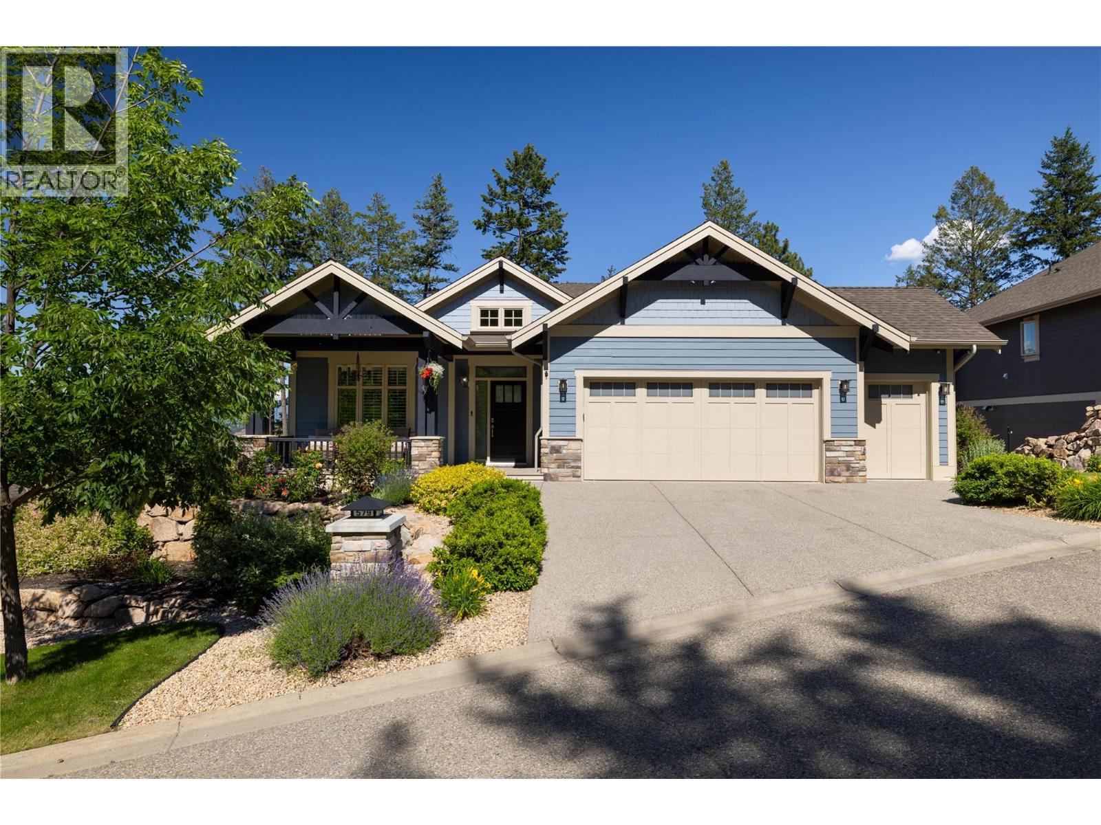 579 Longspoon Court, Vernon, British Columbia  V1H 2K2 - Photo 1 - 10392539