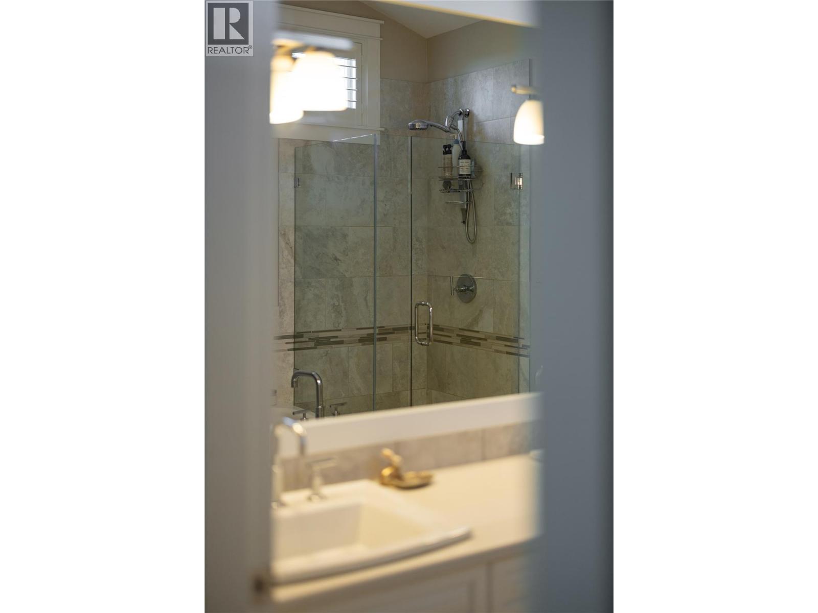 579 Longspoon Court, Vernon, British Columbia  V1H 2K2 - Photo 37 - 10392539