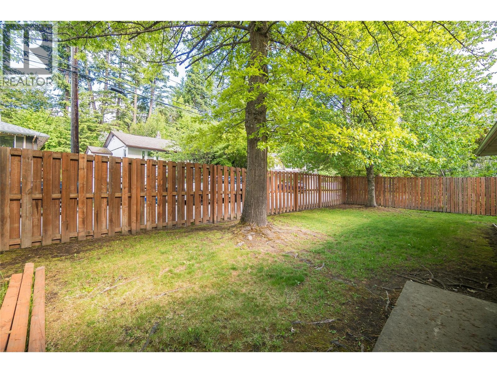 663 Columbia Avenue, Castlegar, British Columbia  V1N 1H1 - Photo 28 - 10392481