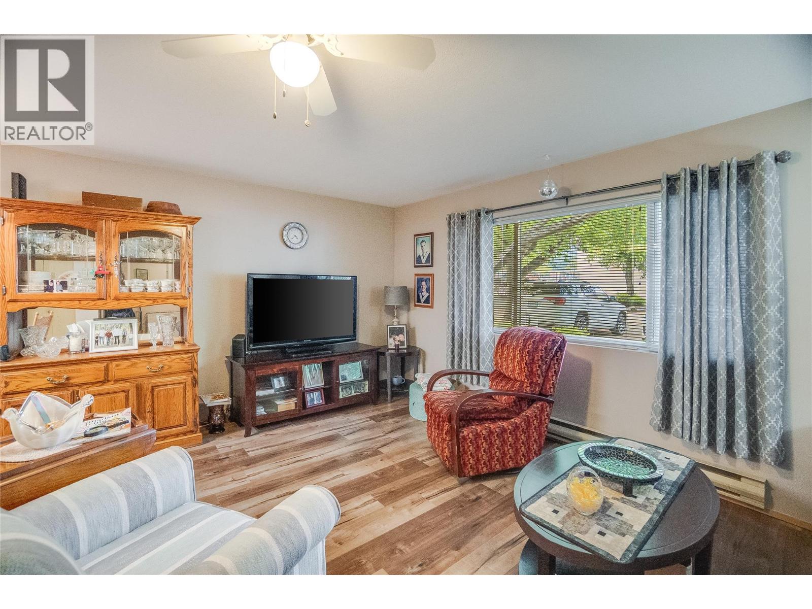 663 Columbia Avenue, Castlegar, British Columbia  V1N 1H1 - Photo 31 - 10392481