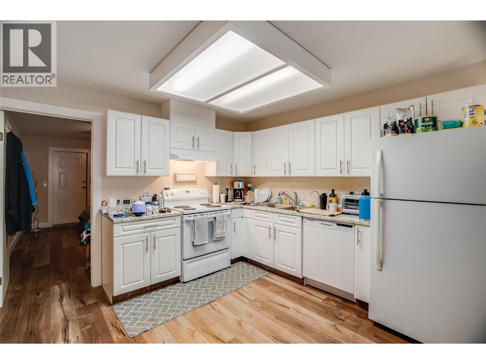 663 Columbia Avenue, Castlegar, British Columbia  V1N 1H1 - Photo 57 - 10392481