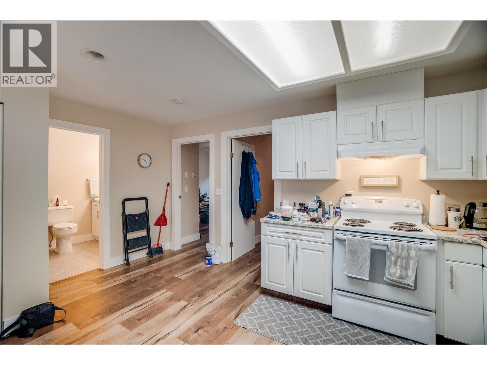 663 Columbia Avenue, Castlegar, British Columbia  V1N 1H1 - Photo 59 - 10392481