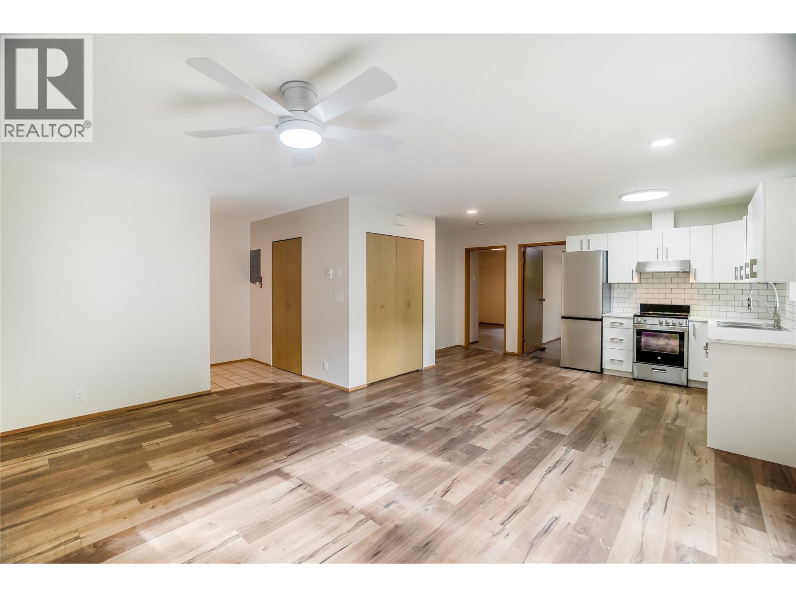 663 Columbia Avenue, Castlegar, British Columbia  V1N 1H1 - Photo 67 - 10392481