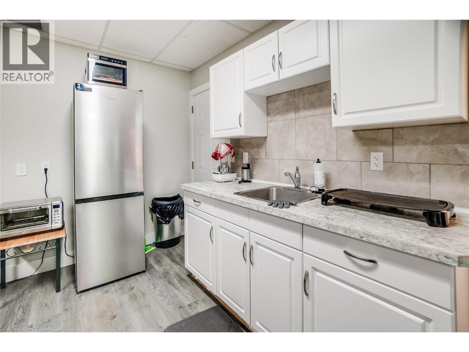 663 Columbia Avenue, Castlegar, British Columbia  V1N 1H1 - Photo 89 - 10392481