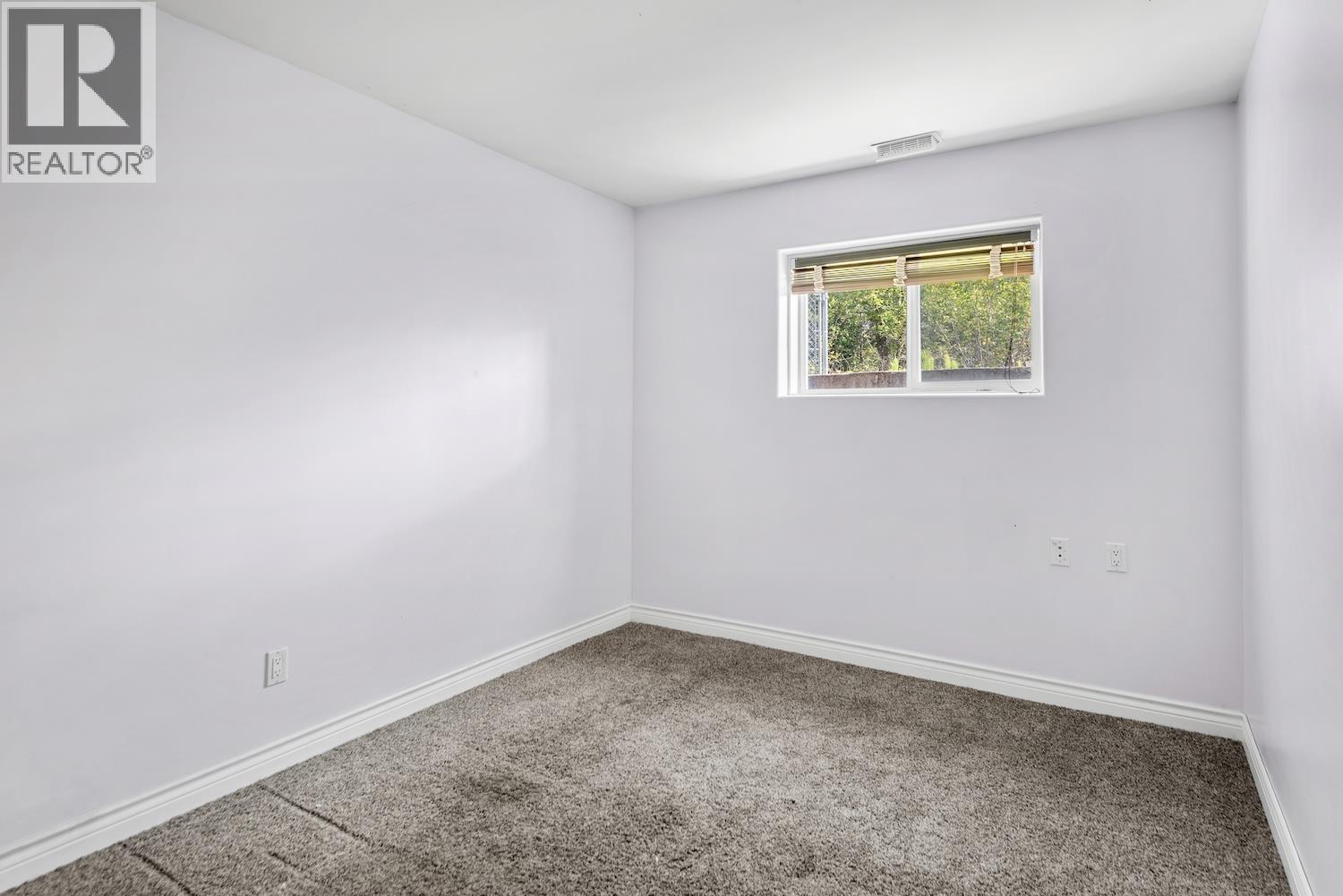 18 David Crescent, Elkford, British Columbia  V0B 1H0 - Photo 20 - 10392465