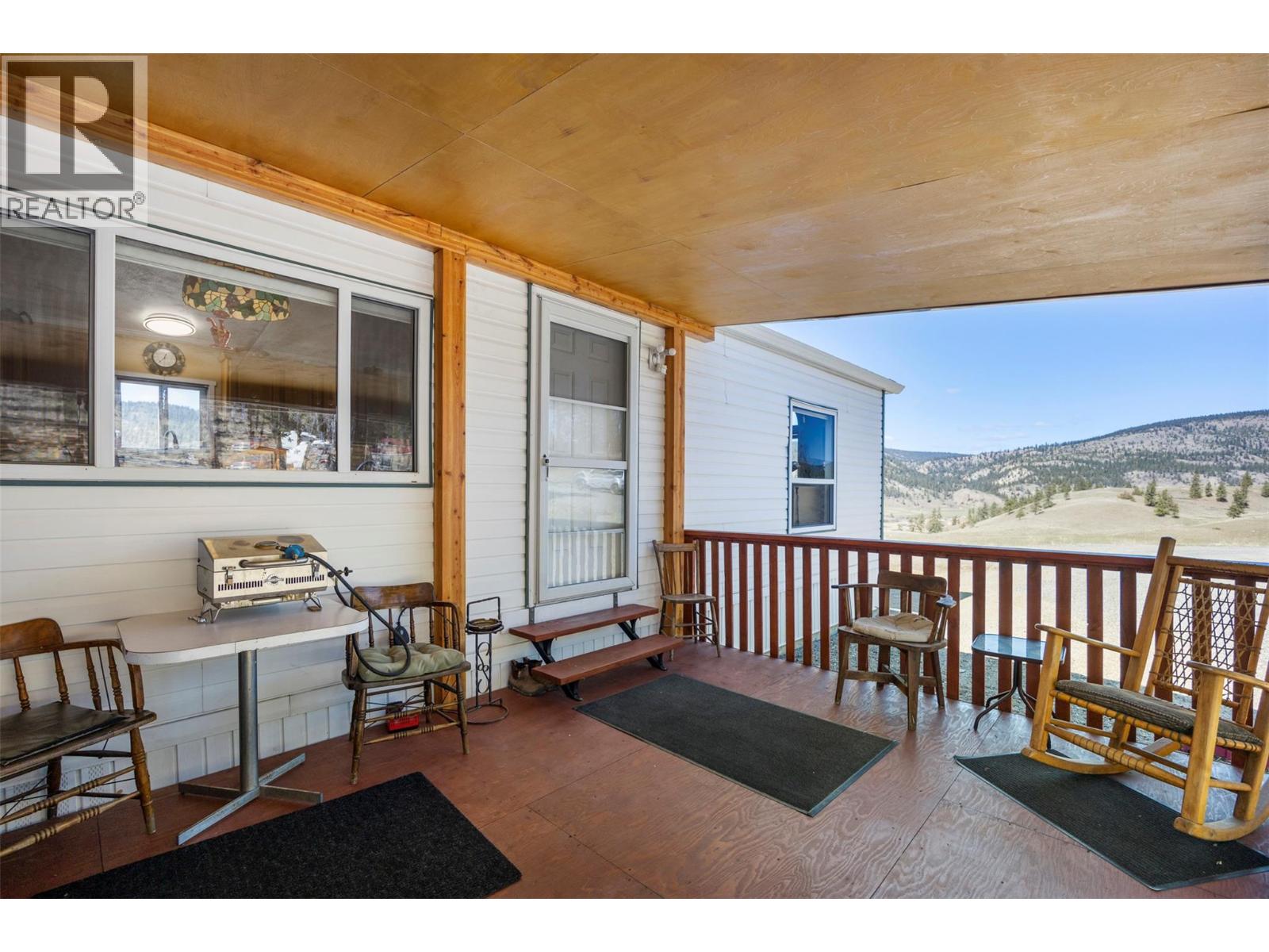 1832 Mound-Loon Lake Road, Clinton, British Columbia  V0K 1K0 - Photo 14 - 10392115