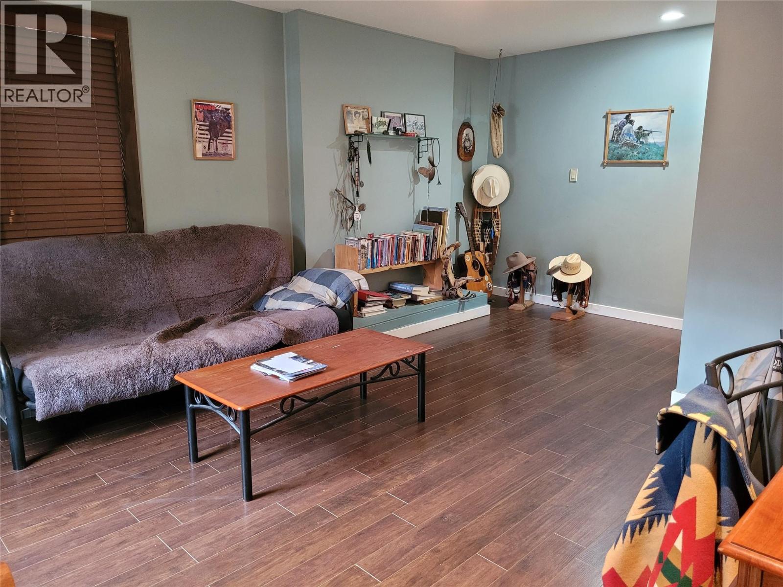 846 Okanagan Avenue, Chase, British Columbia  V0E 1M0 - Photo 8 - 10392579