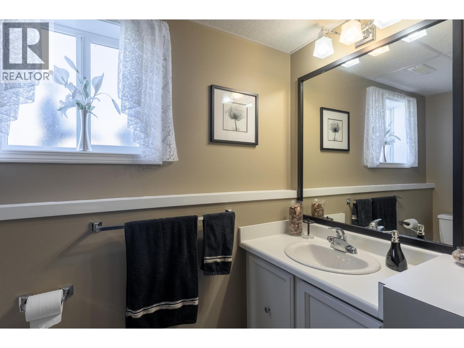 780 Princess Court, Kelowna, British Columbia  V1X 5X5 - Photo 18 - 10391726