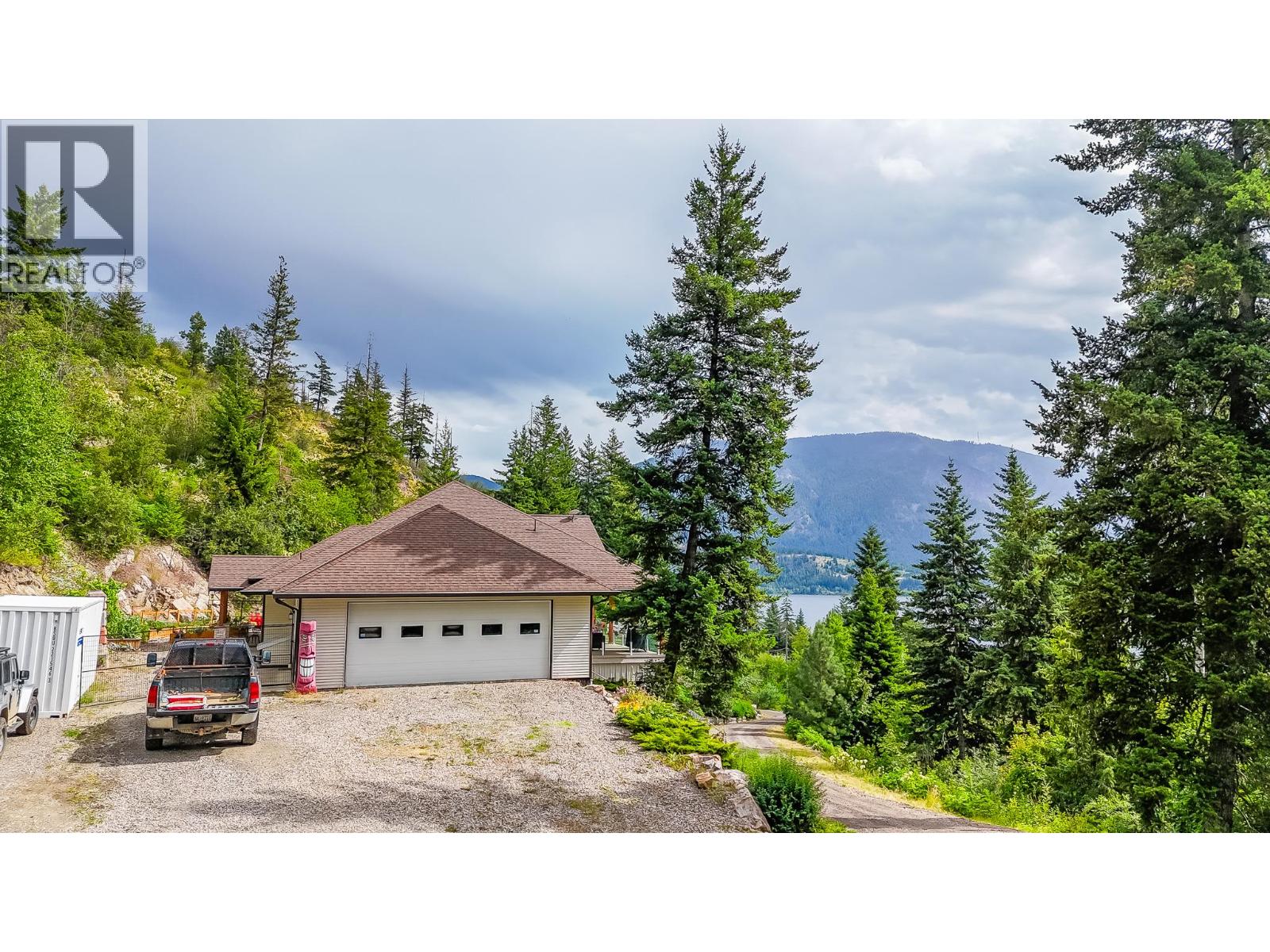 5694 Trans Canada Highway Nw, Salmon Arm, British Columbia  V1E 3A2 - Photo 12 - 10391551